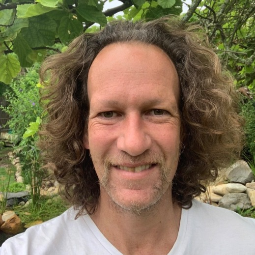 Gareth, DealersOnline